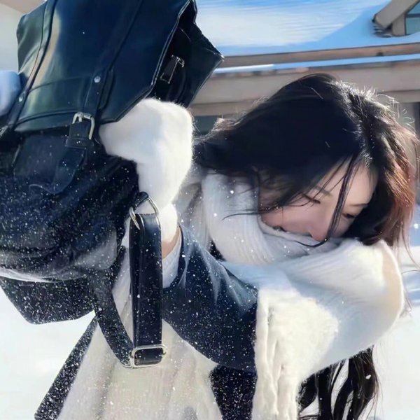 关于她